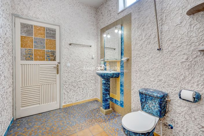 Image No.12-3 Bed House for sale