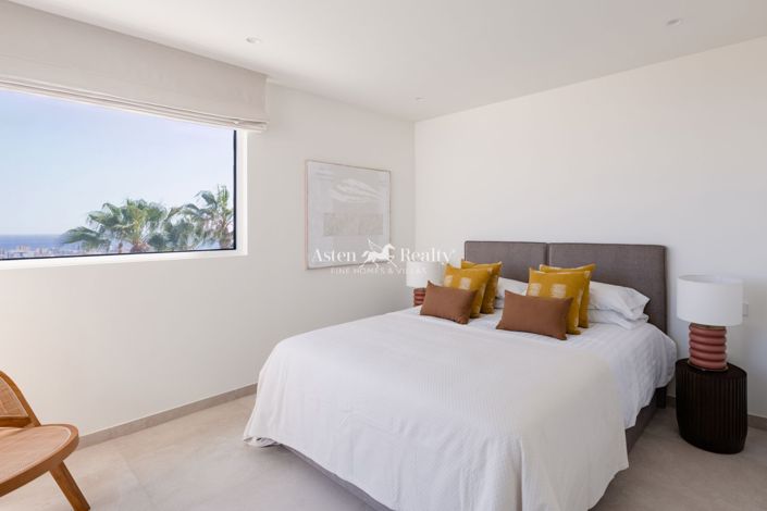 Image No.30-4 Bed Villa for sale