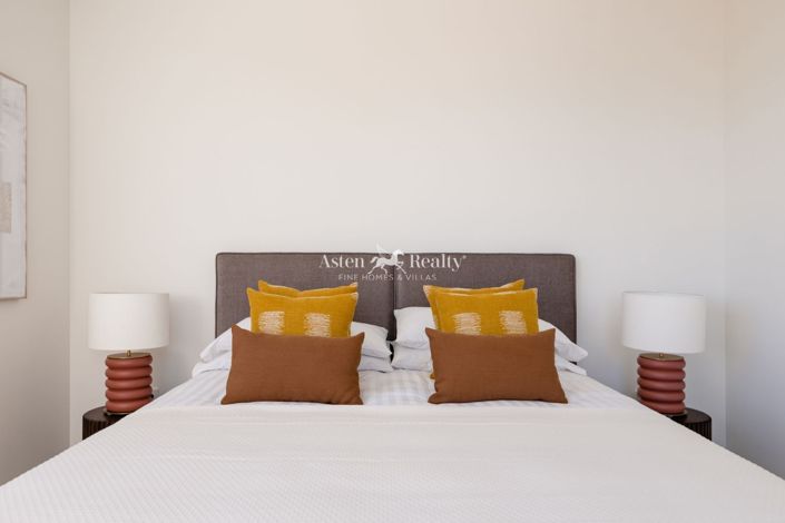 Image No.31-4 Bed Villa for sale