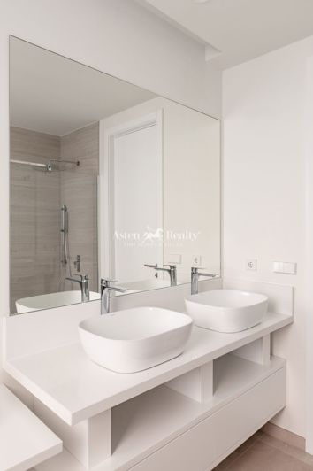 Image No.35-4 Bed Villa for sale