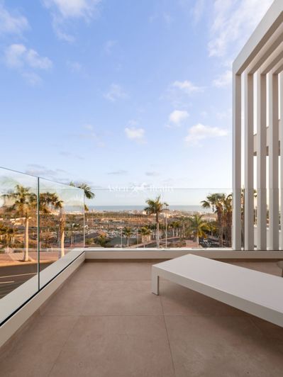 Image No.47-4 Bed Villa for sale