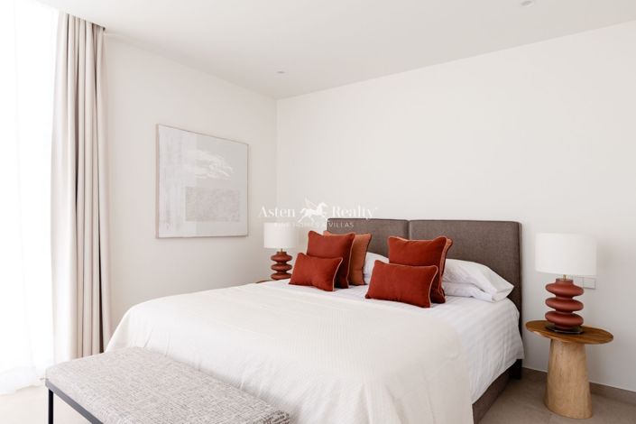 Image No.49-4 Bed Villa for sale