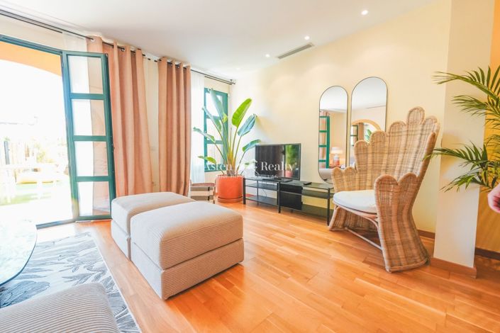 Image No.4-3 Bed House for sale