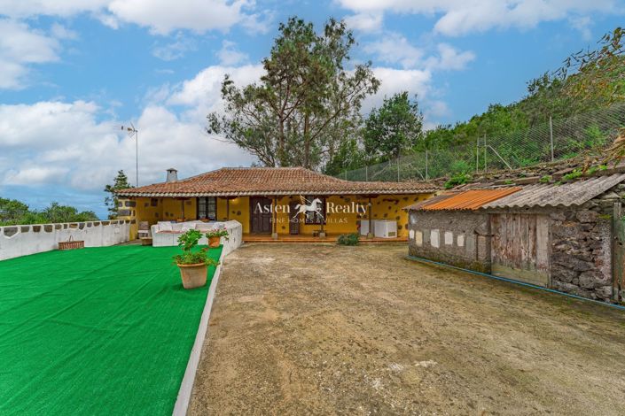 Image No.22-2 Bed House for sale