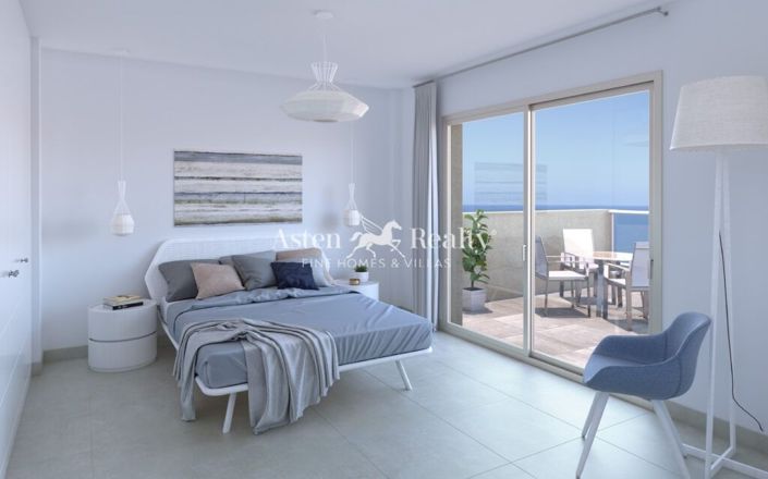 Image No.9-3 Bed House for sale