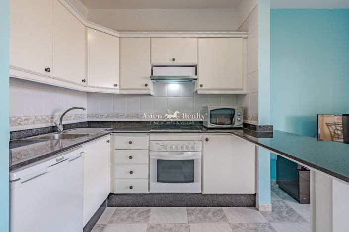 Image No.10-1 Bed Flat for sale