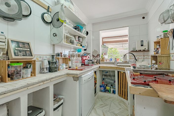 Image No.5-3 Bed House for sale