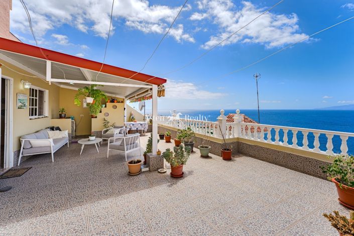 Image No.25-6 Bed House for sale