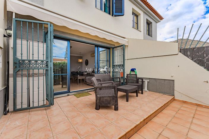 Image No.4-3 Bed House for sale