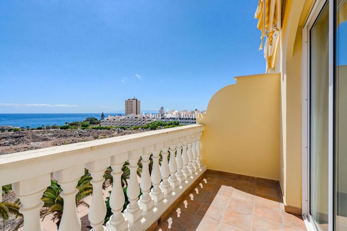 Image No.1-4 Bed Flat for sale