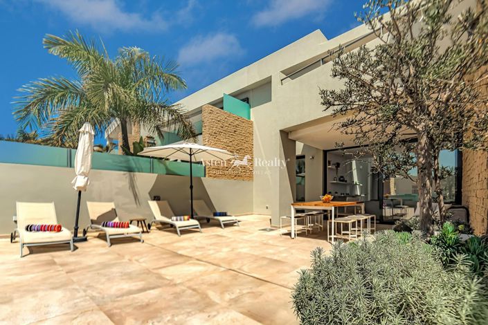 Image No.6-3 Bed Villa for sale