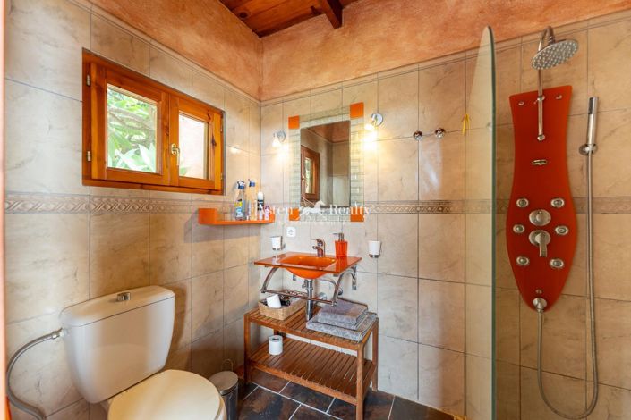 Image No.22-6 Bed Villa for sale