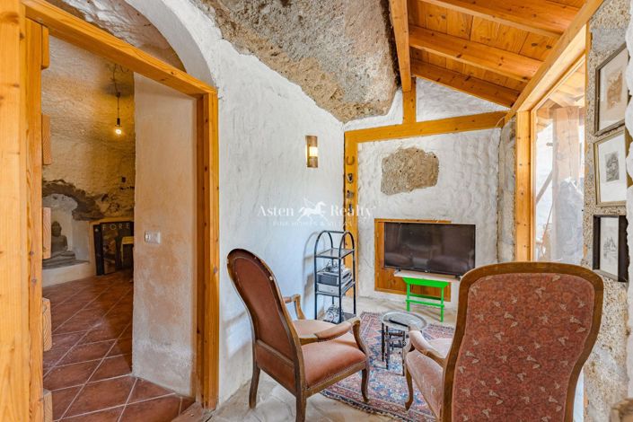 Image No.29-6 Bed Villa for sale