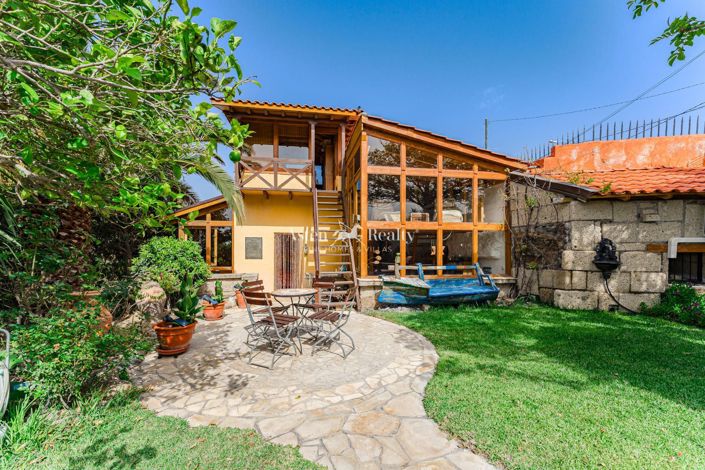 Image No.3-6 Bed Villa for sale