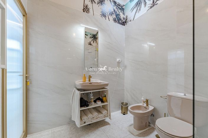 Image No.24-2 Bed House for sale