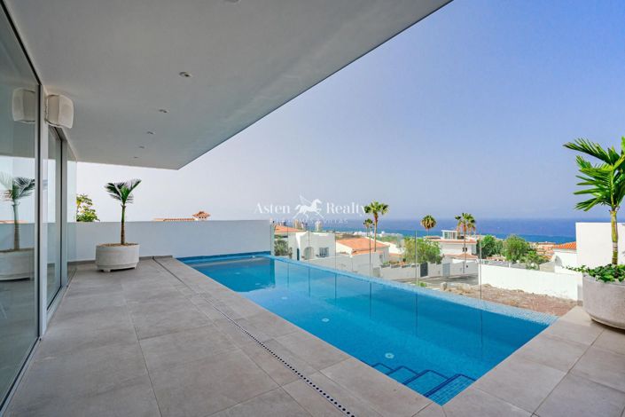 Image No.38-4 Bed Villa for sale