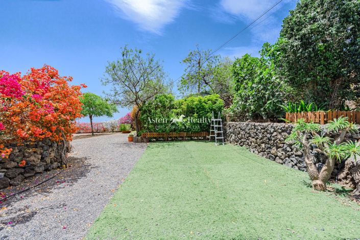 Image No.22-5 Bed House for sale