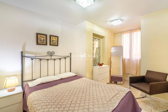 Image No.20-3 Bed Penthouse for sale