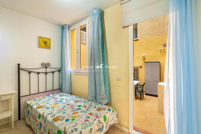 Image No.24-3 Bed Penthouse for sale