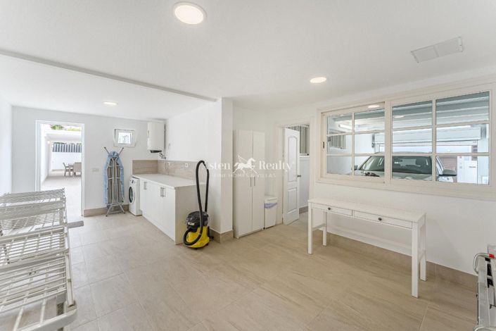 Image No.23-3 Bed Villa for sale