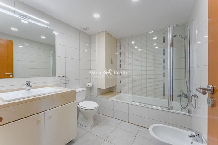 Image No.13-4 Bed House for sale