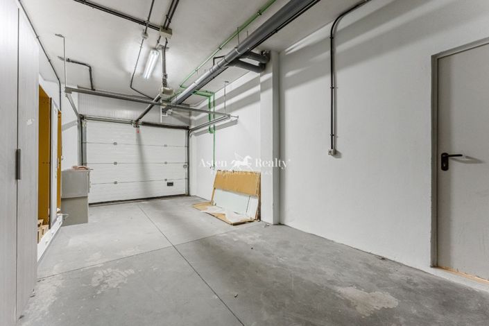 Image No.25-4 Bed House for sale