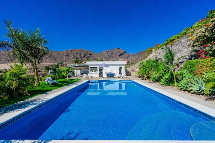 Image No.5-5 Bed Villa for sale