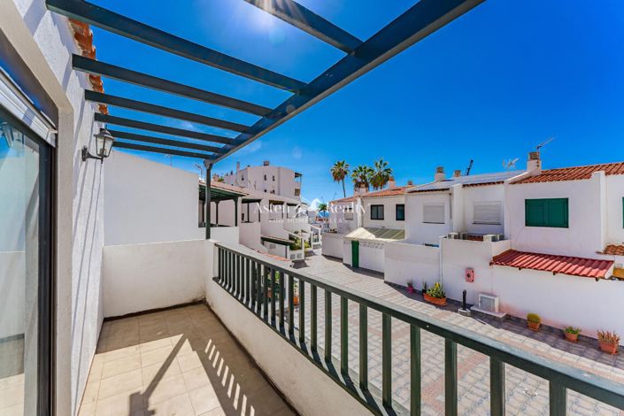 Image No.9-4 Bed House for sale