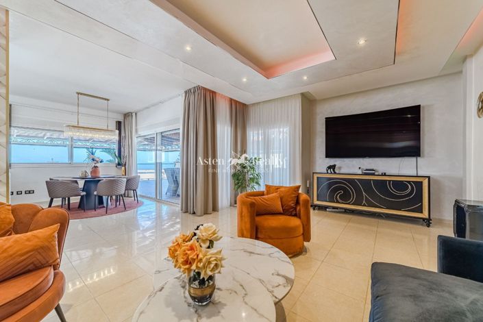 Image No.11-3 Bed Villa for sale