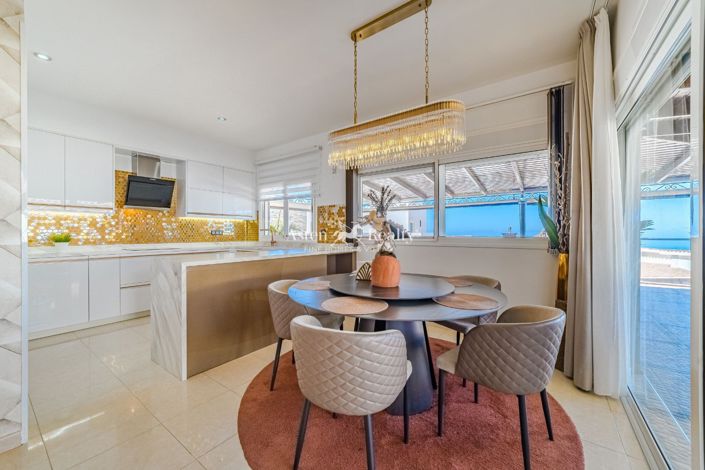 Image No.13-3 Bed Villa for sale