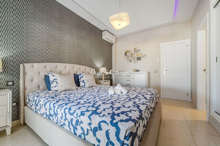 Image No.20-3 Bed Villa for sale