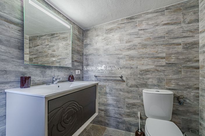 Image No.34-3 Bed Villa for sale