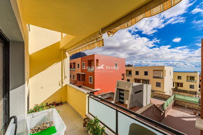 Image No.24-3 Bed House for sale