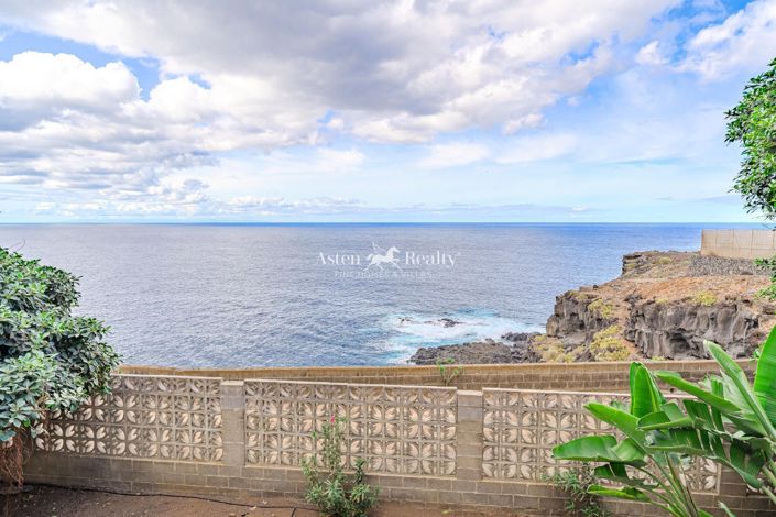 Image No.40-6 Bed Villa for sale