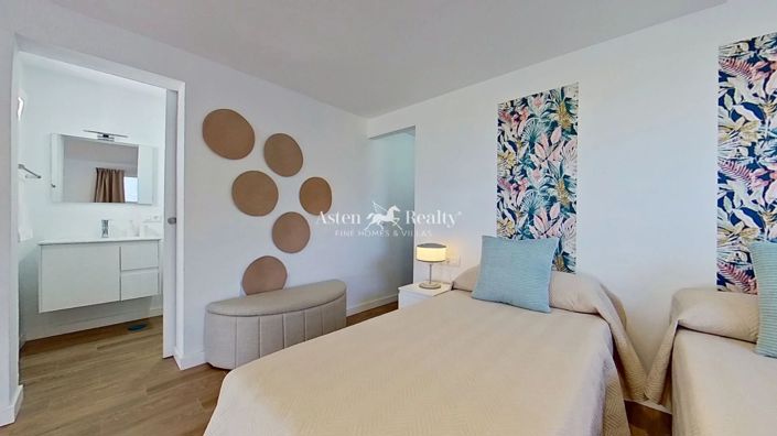 Image No.51-6 Bed Villa for sale