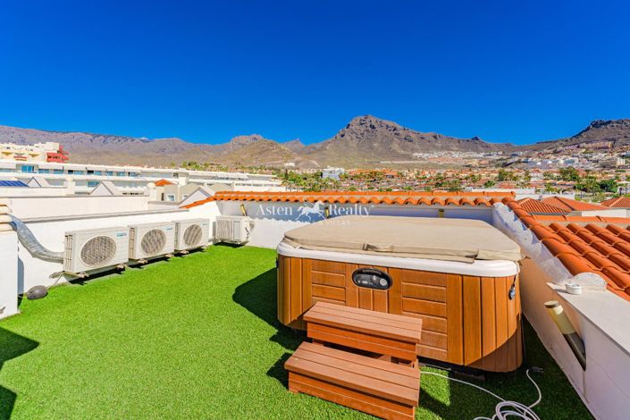 Image No.21-4 Bed House for sale