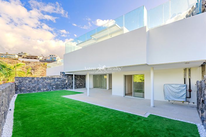 Image No.21-6 Bed Villa for sale