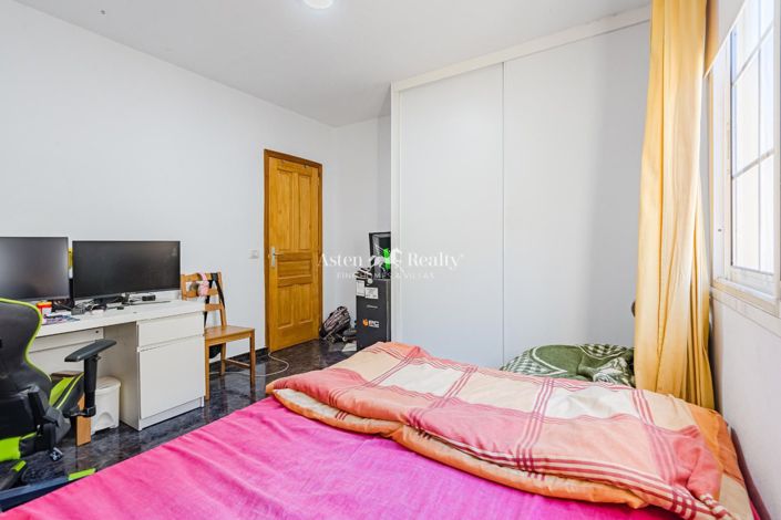 Image No.8-1 Bed Flat for sale