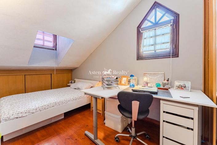 Image No.14-4 Bed Bungalow for sale