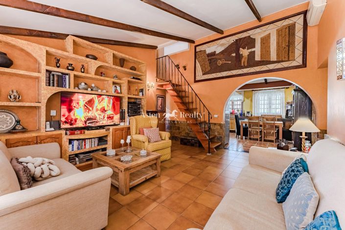 Image No.7-4 Bed Bungalow for sale