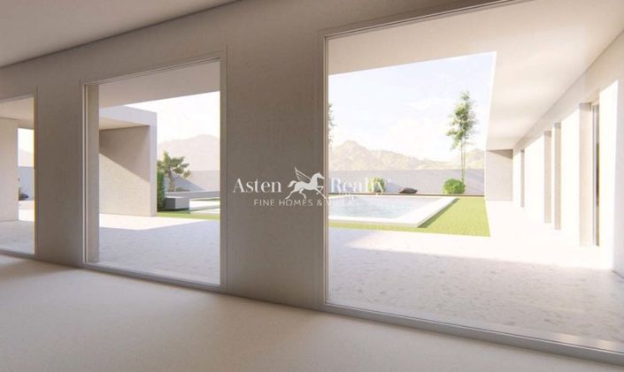 Image No.7-Villa for sale