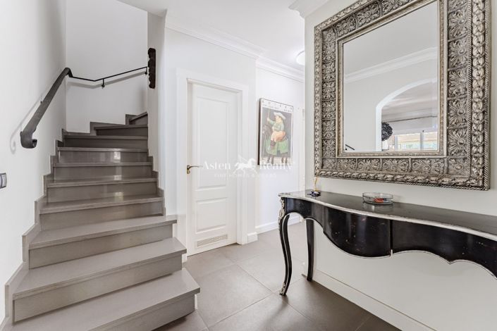 Image No.24-4 Bed Villa for sale