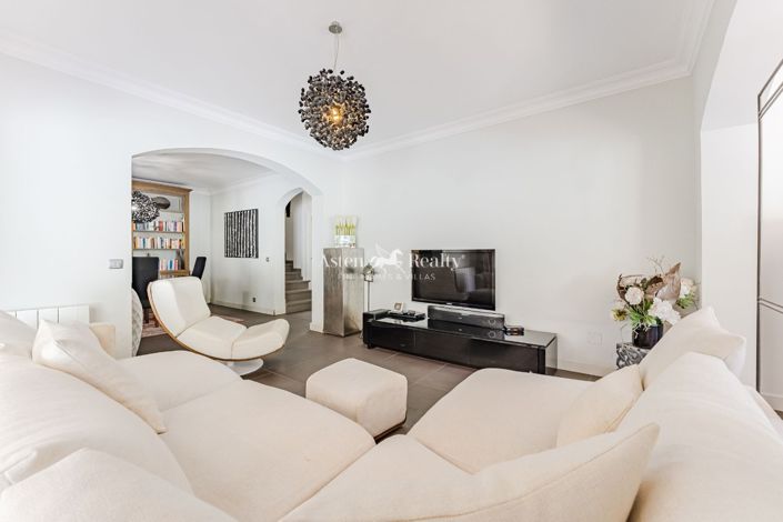 Image No.28-4 Bed Villa for sale