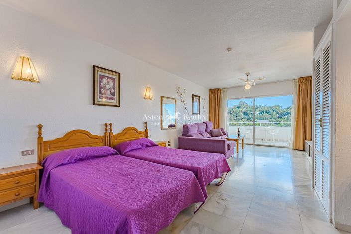 Image No.11-Studio for sale