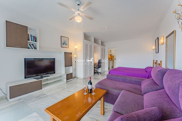 Image No.6-Studio for sale