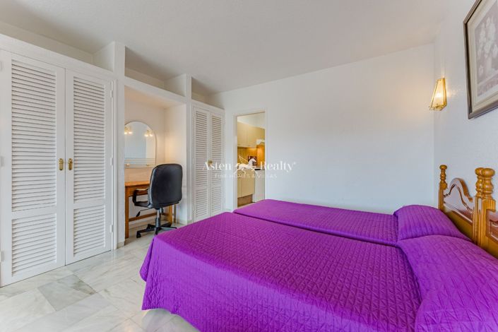 Image No.9-Studio for sale