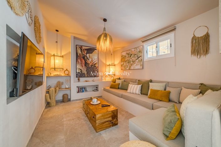 Image No.39-5 Bed Villa for sale