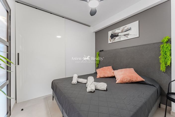 Image No.15-2 Bed Apartment for sale