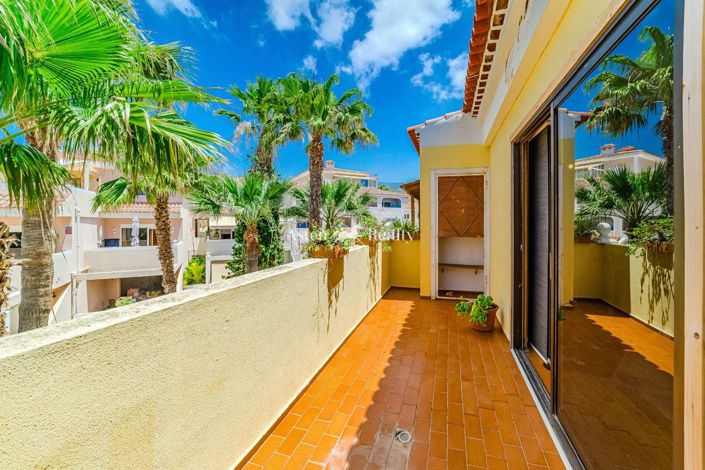 Image No.20-3 Bed Penthouse for sale