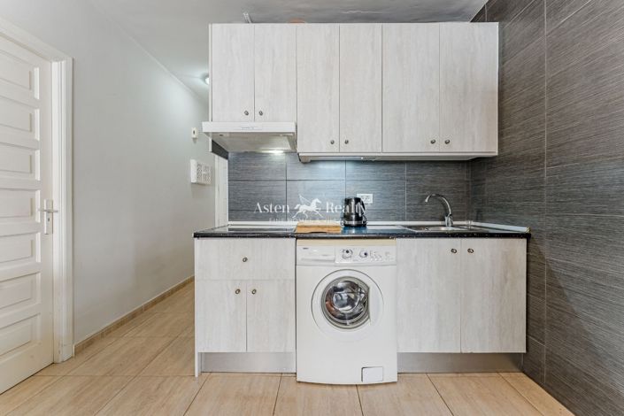 Image No.10-1 Bed Flat for sale